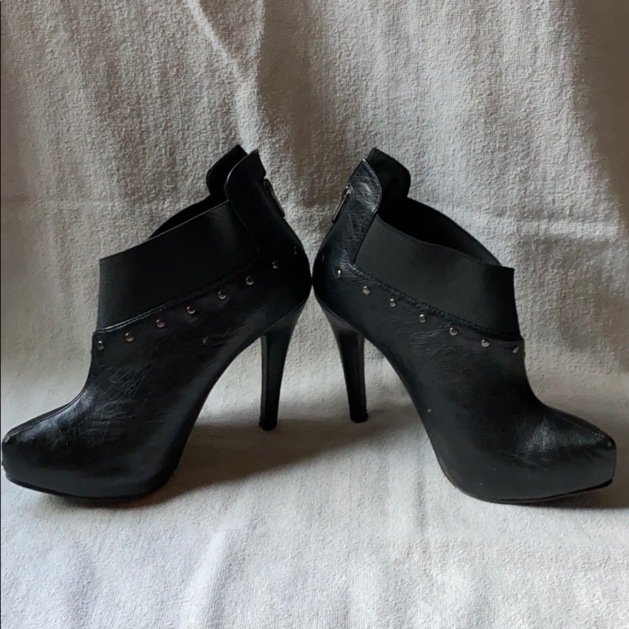 Dereon Boots